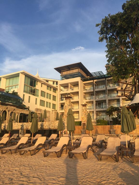 Club Royal Suites Pattaya ภายนอก รูปภาพ