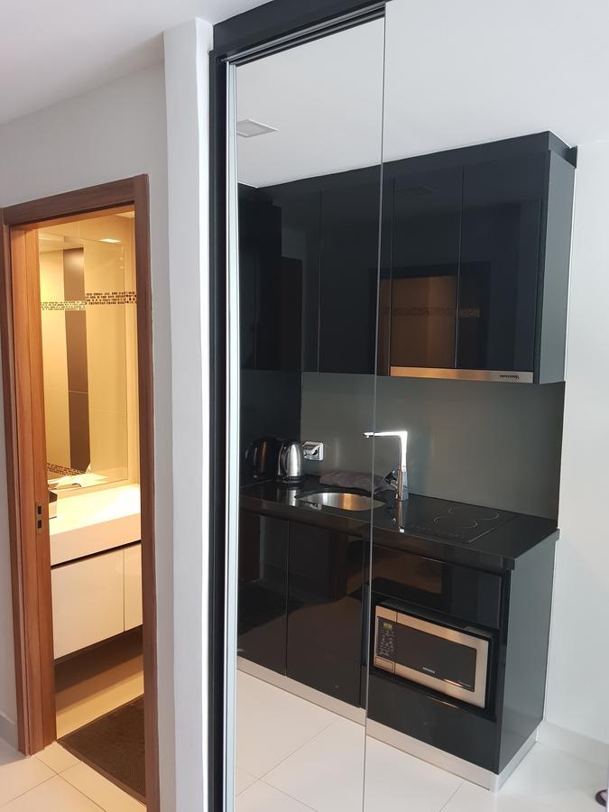 Club Royal Suites Pattaya ภายนอก รูปภาพ